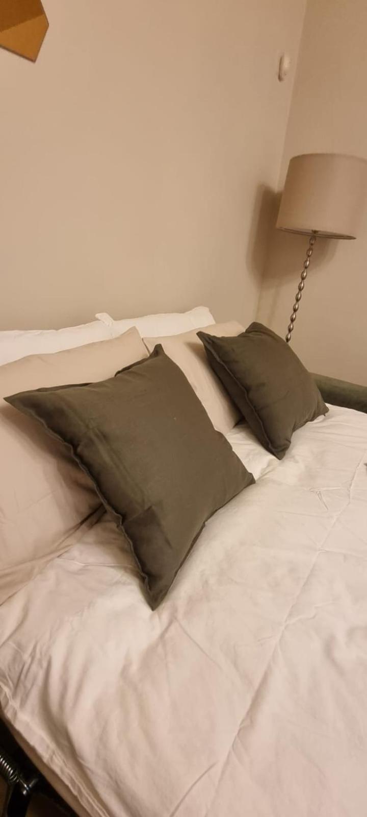 Hoya Apartment Sirmione Bagian luar foto