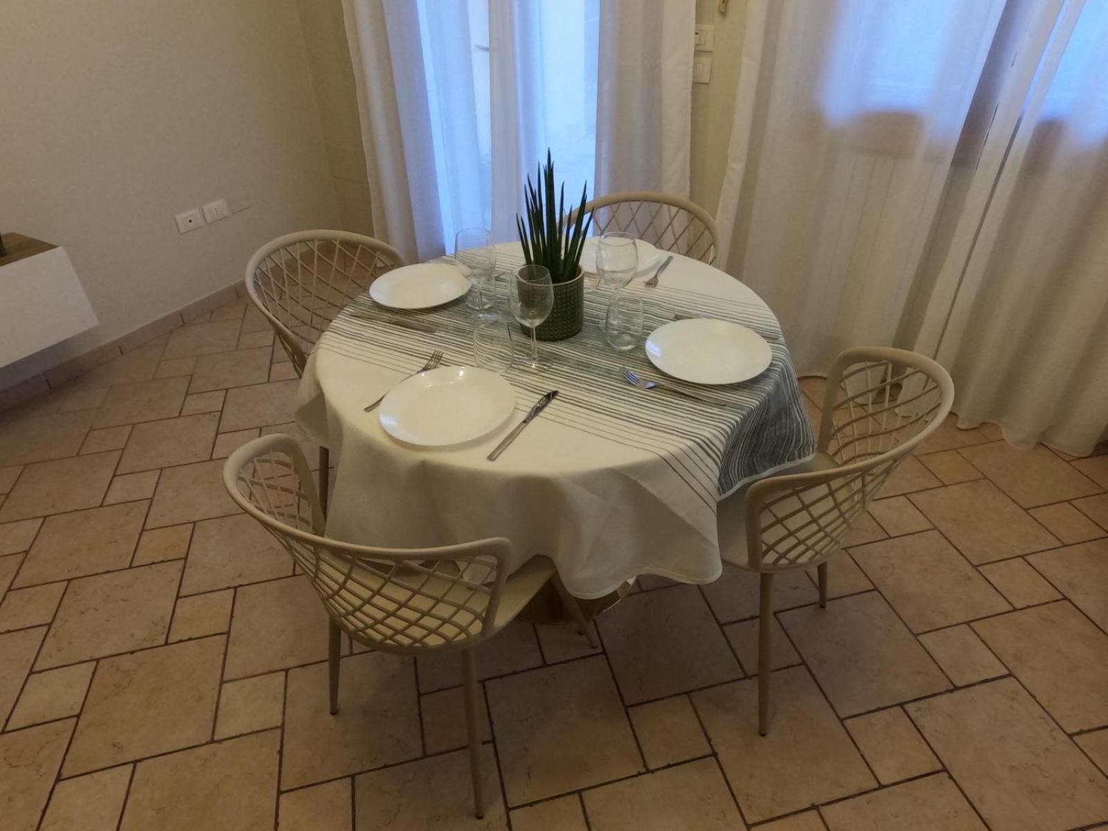 Hoya Apartment Sirmione Bagian luar foto