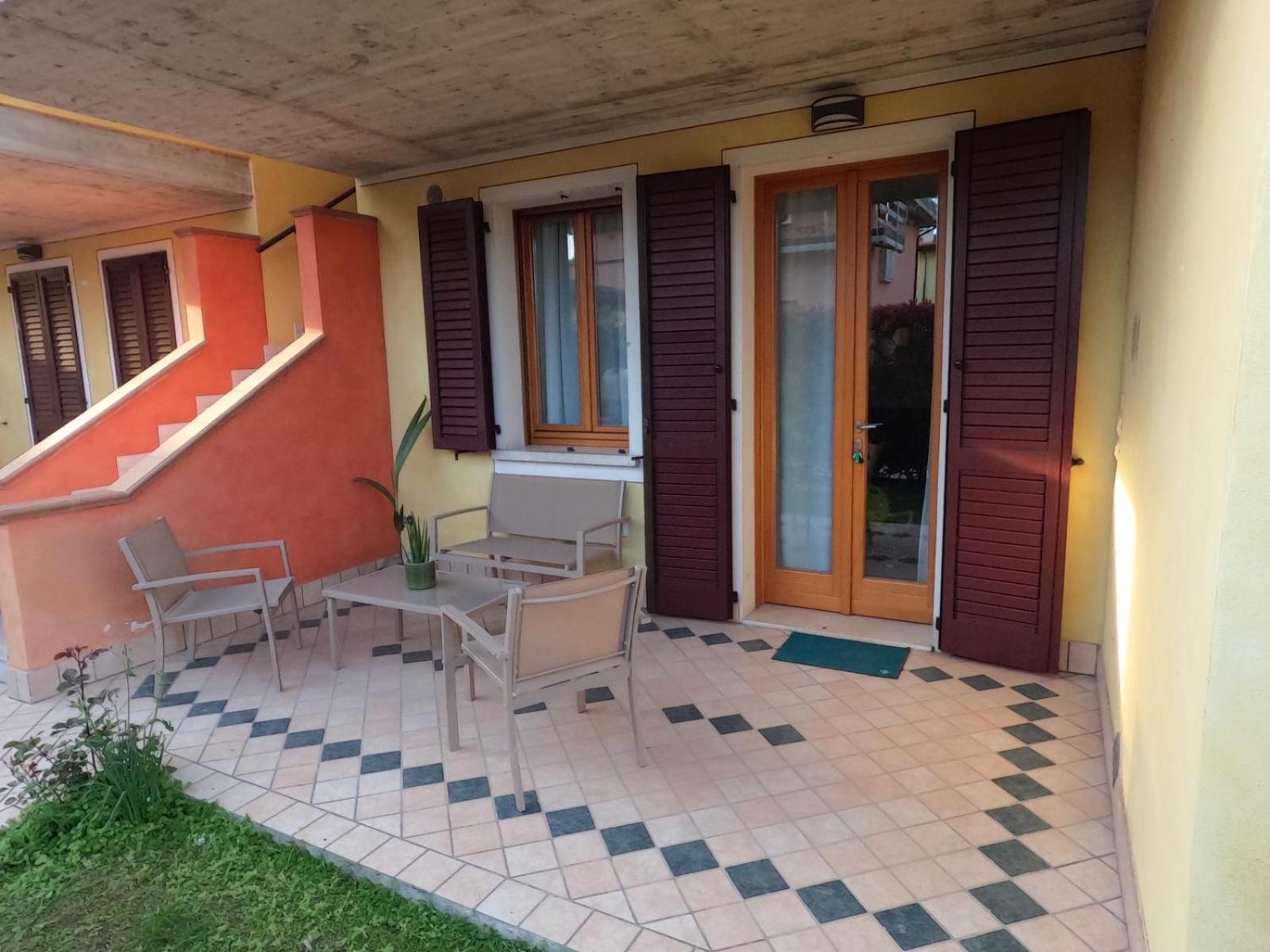 Hoya Apartment Sirmione Bagian luar foto