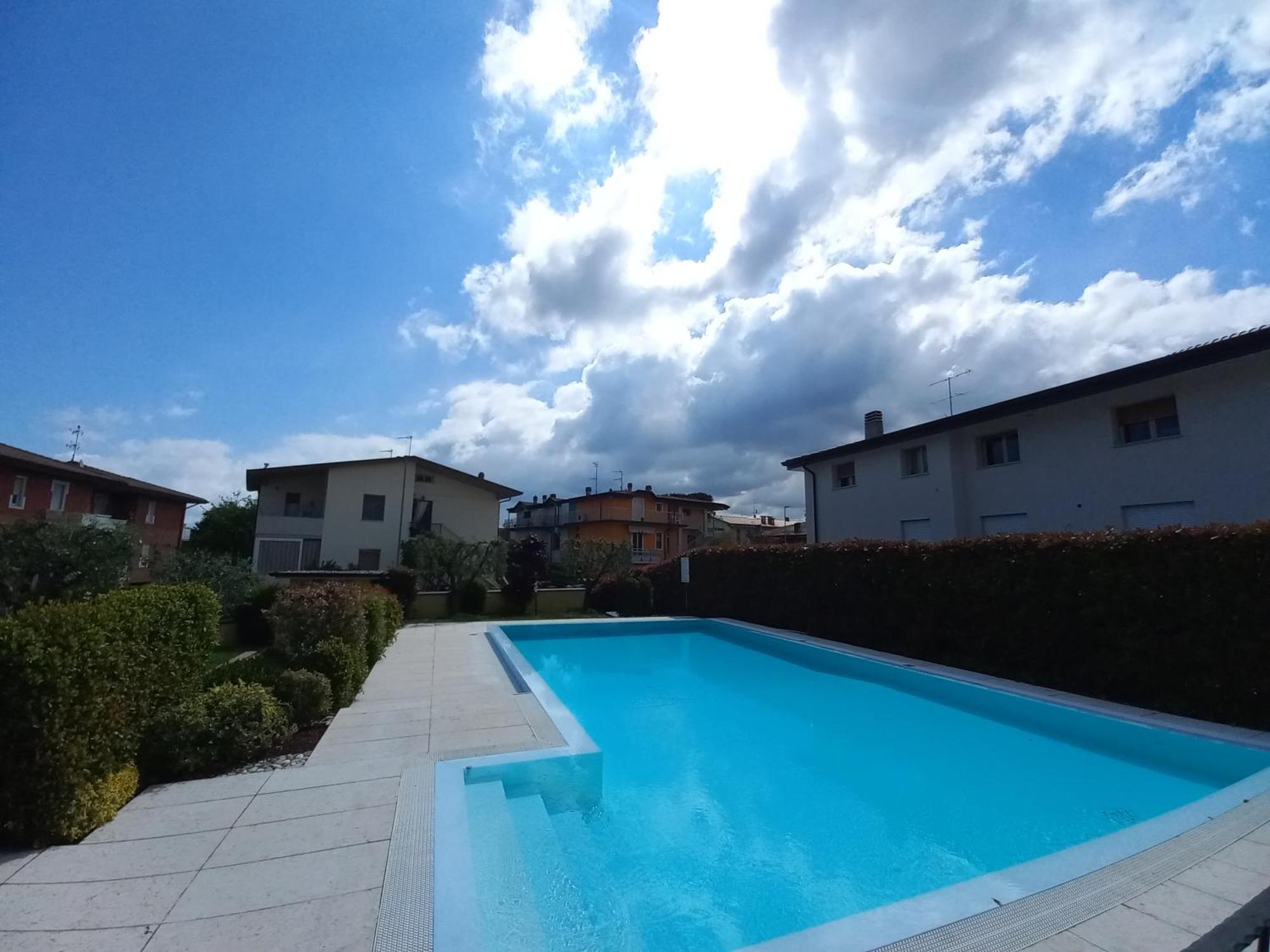 Hoya Apartment Sirmione Bagian luar foto