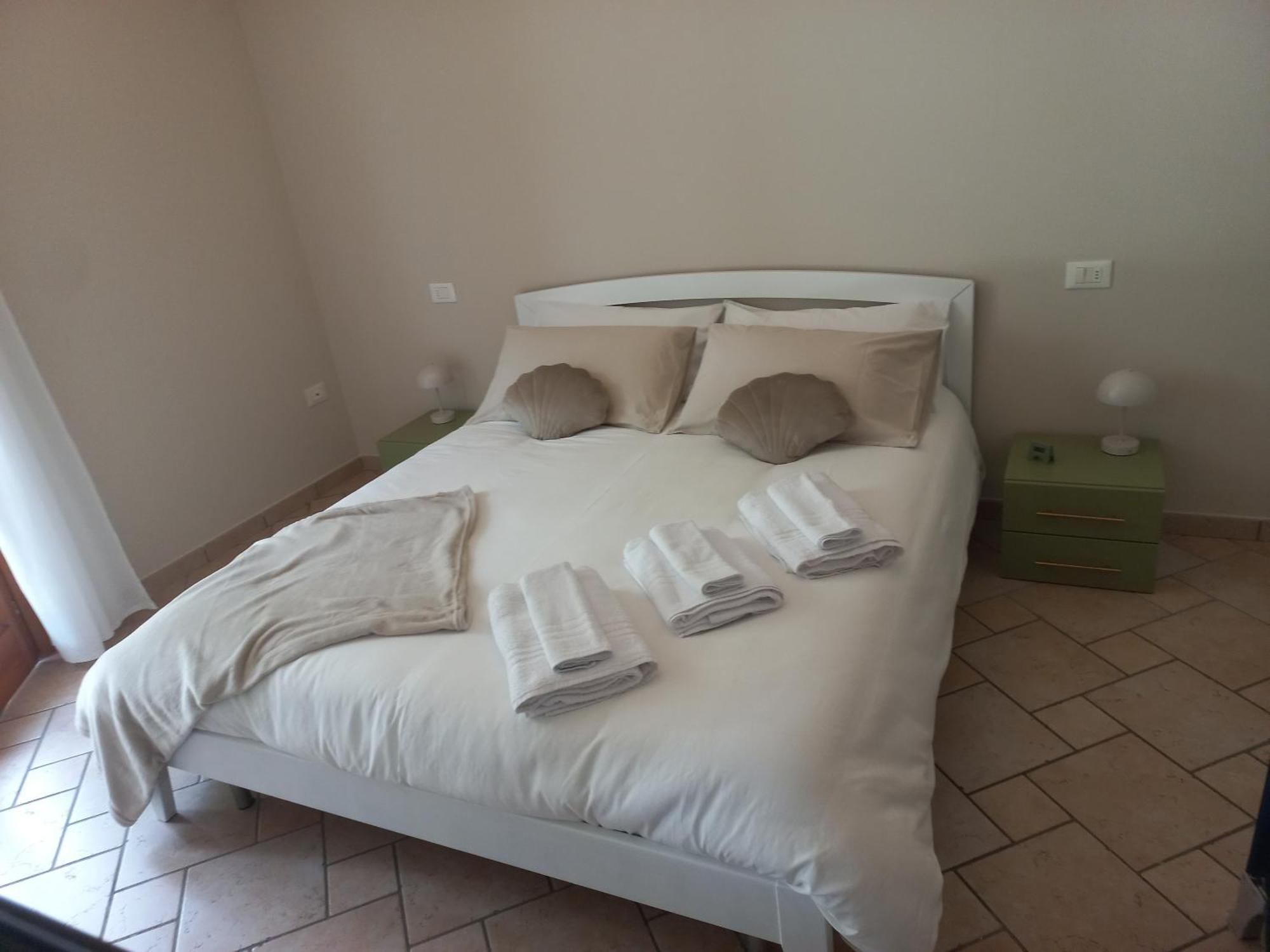 Hoya Apartment Sirmione Bagian luar foto